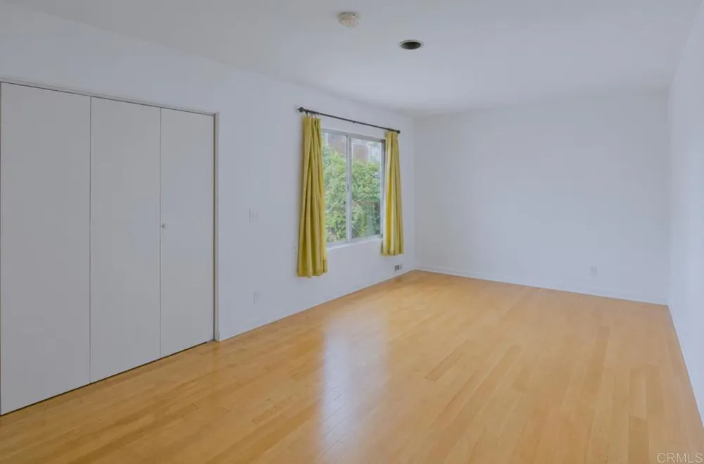 507 W Rustic Rd Santa Monica, CA 90402