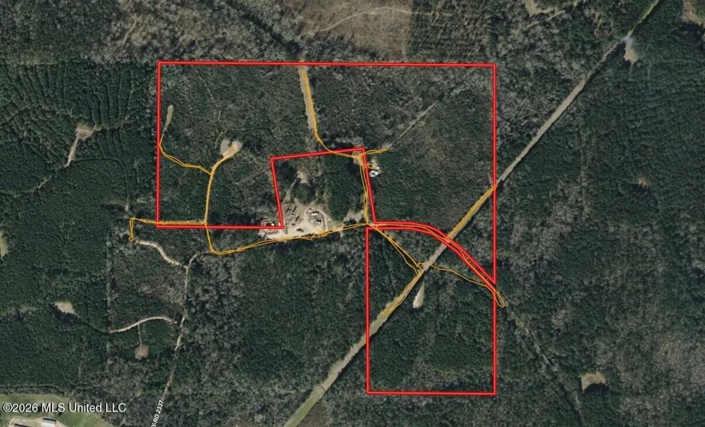 189 Co Rd 2337 Bay Springs, MS 39422