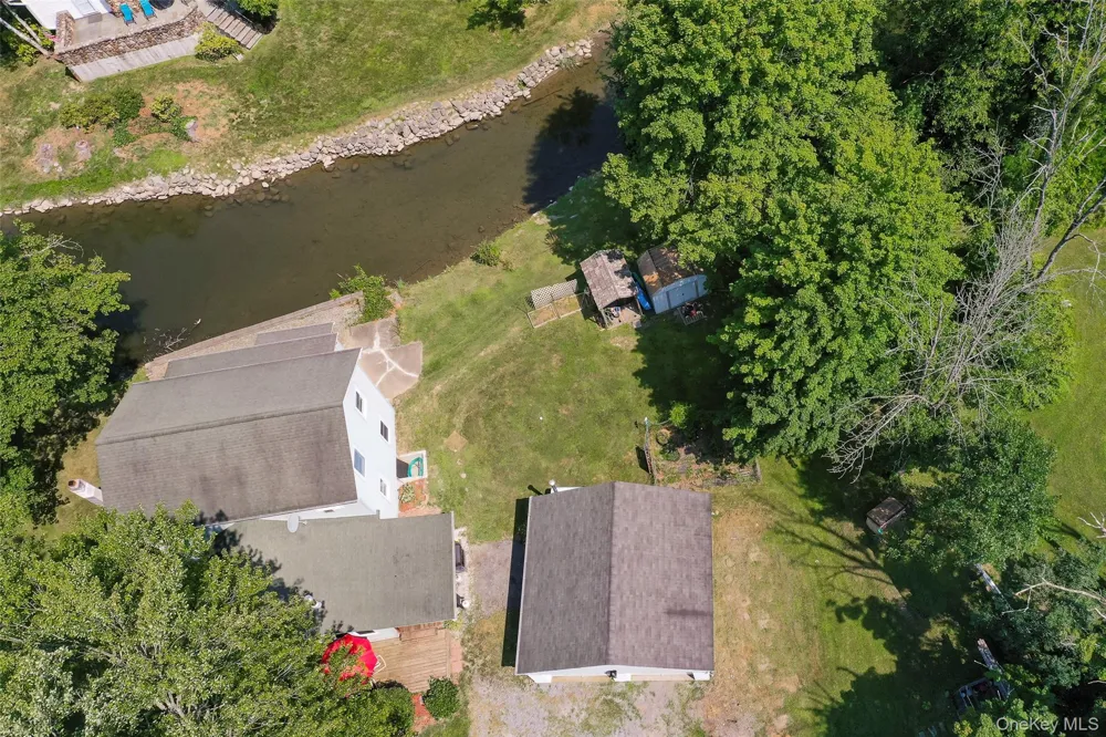 106 Skidmore Road Lagrangeville, NY 12540