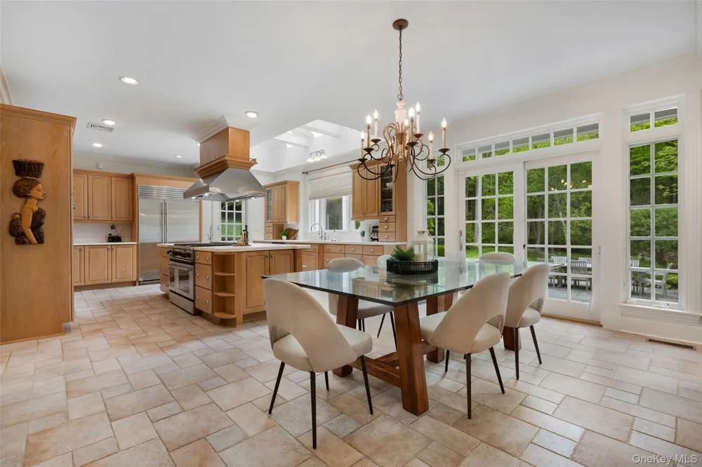 127 Boutonville Road Pound Ridge, NY 10576