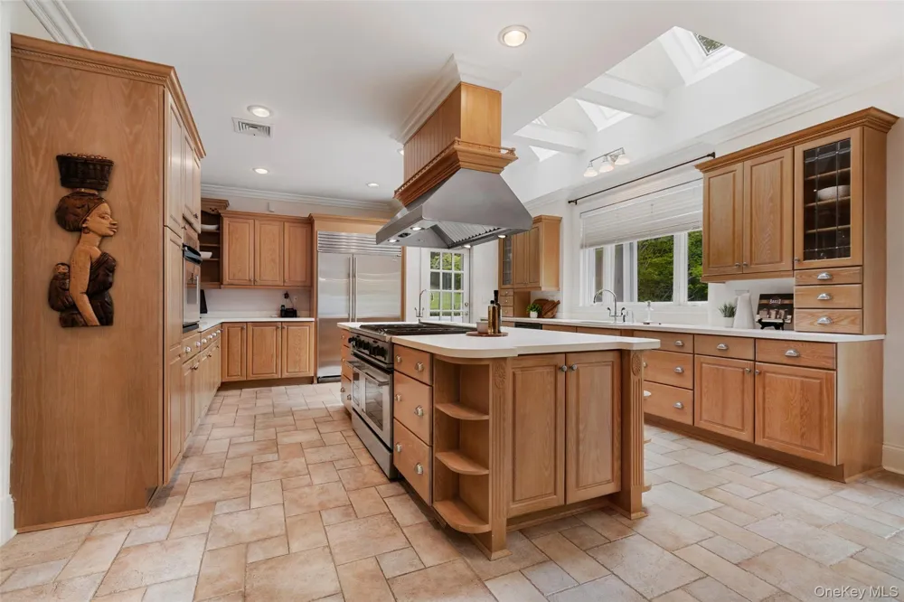 127 Boutonville Road Pound Ridge, NY 10576