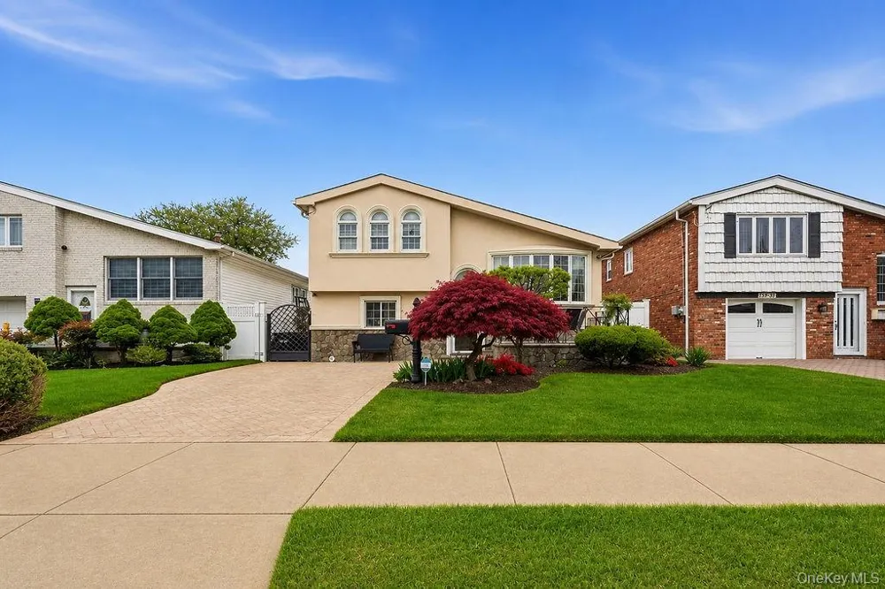 159-27 90th Street Howard Beach, NY 11414