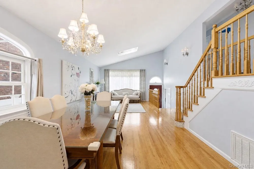 159-27 90th Street Howard Beach, NY 11414