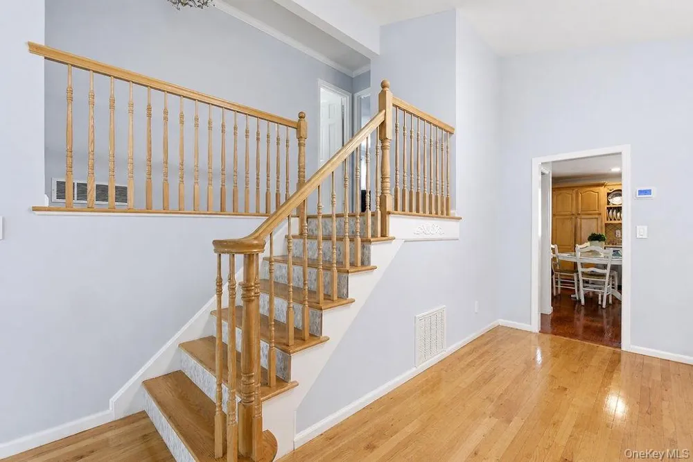 159-27 90th Street Howard Beach, NY 11414
