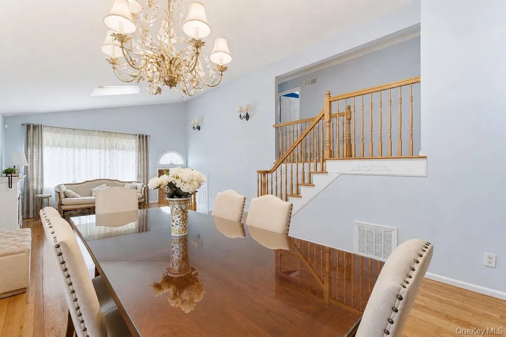 159-27 90th Street Howard Beach, NY 11414