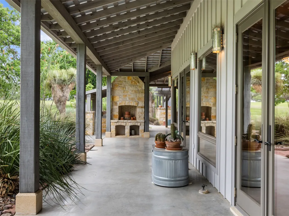 1163 Big Bend Lane Fredericksburg, TX 76824