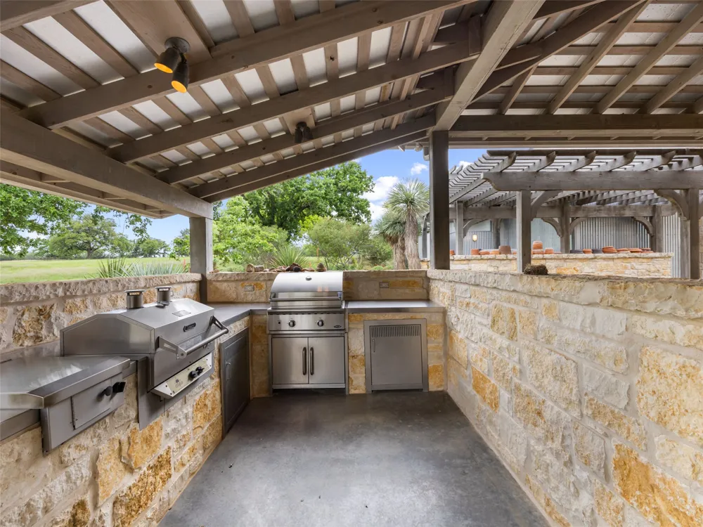 1163 Big Bend Lane Fredericksburg, TX 76824