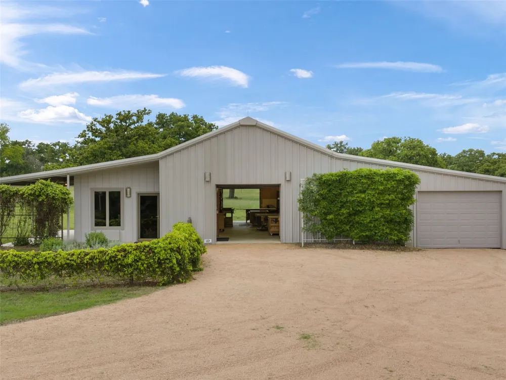 1163 Big Bend Lane Fredericksburg, TX 76824