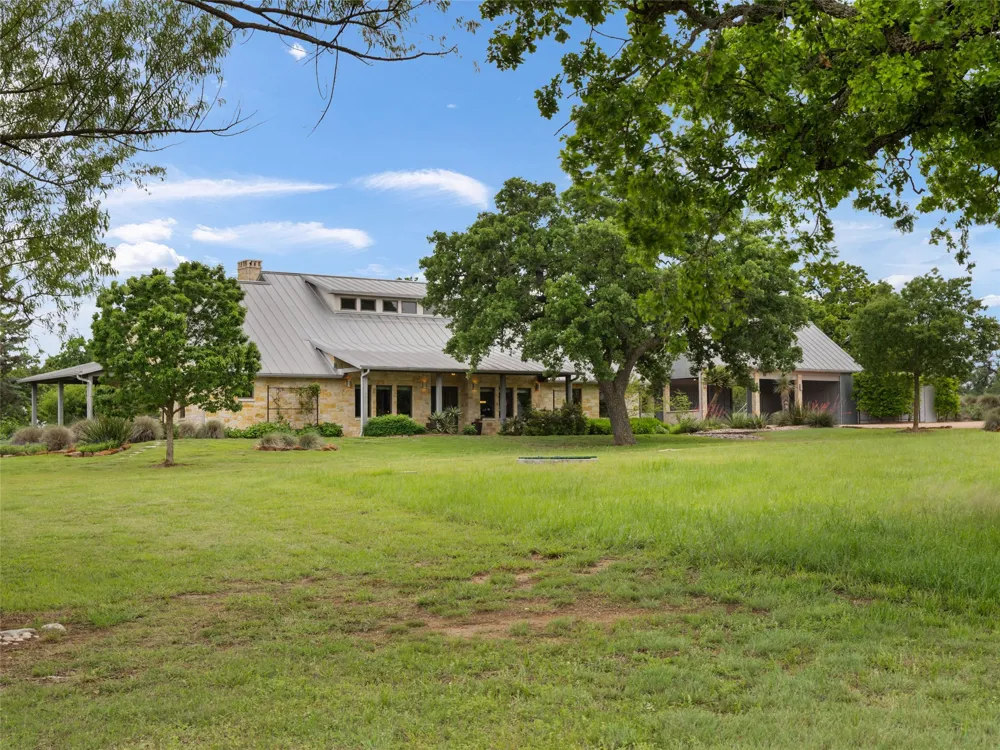 1163 Big Bend Lane Fredericksburg, TX 76824