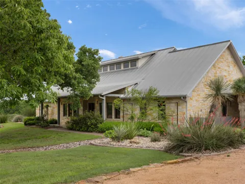 1163 Big Bend Lane