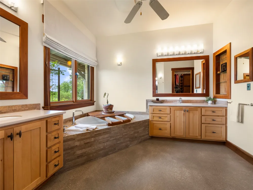 1163 Big Bend Lane Fredericksburg, TX 76824