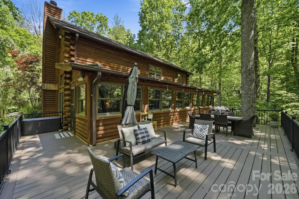 16 Shadow Brook Drive Flat Rock, NC 28731
