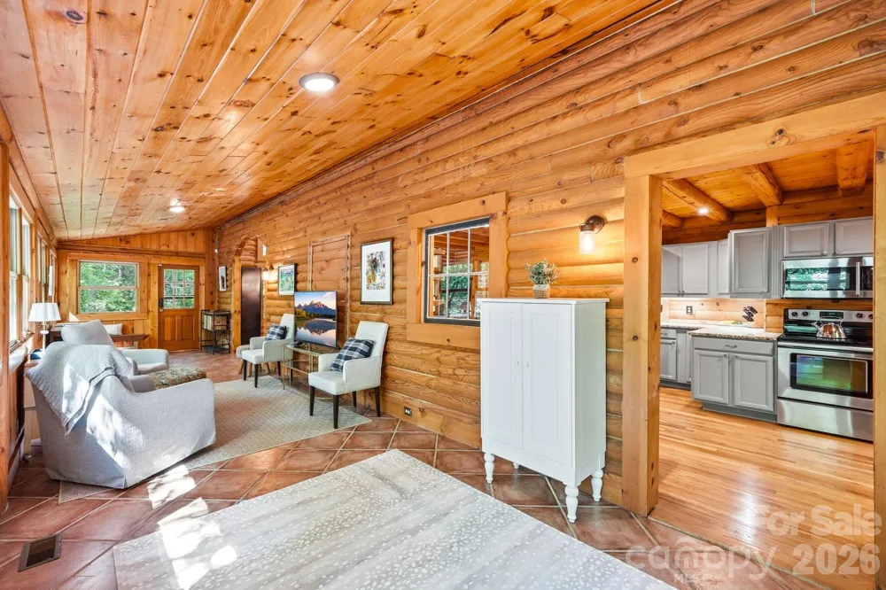 16 Shadow Brook Drive Flat Rock, NC 28731