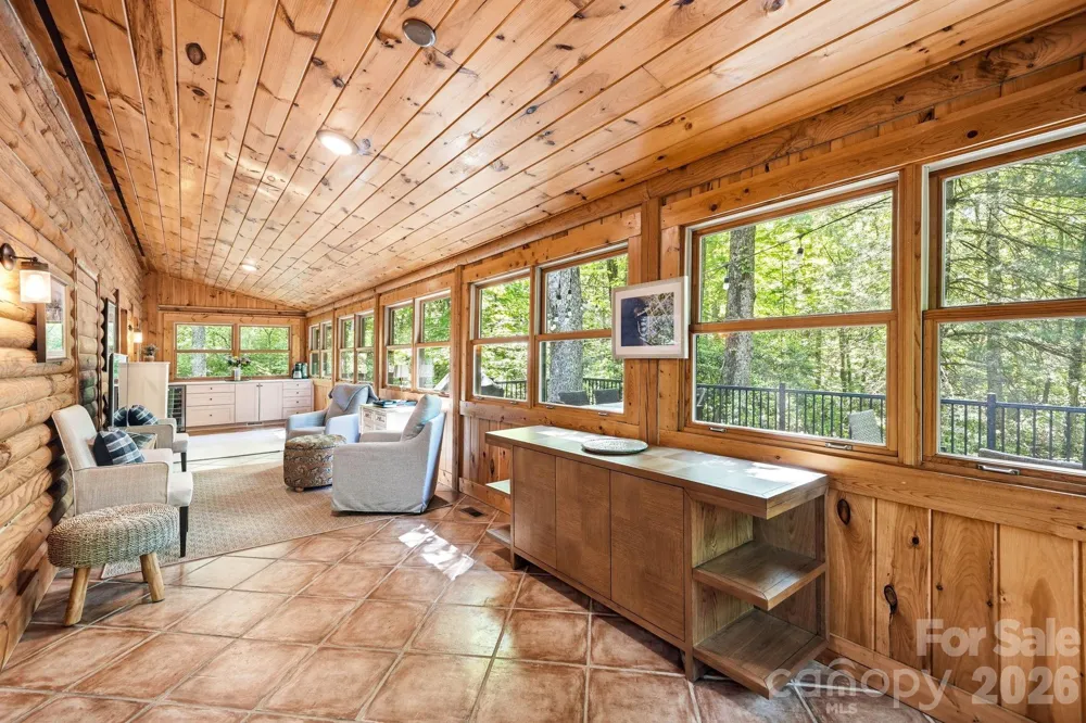 16 Shadow Brook Drive Flat Rock, NC 28731