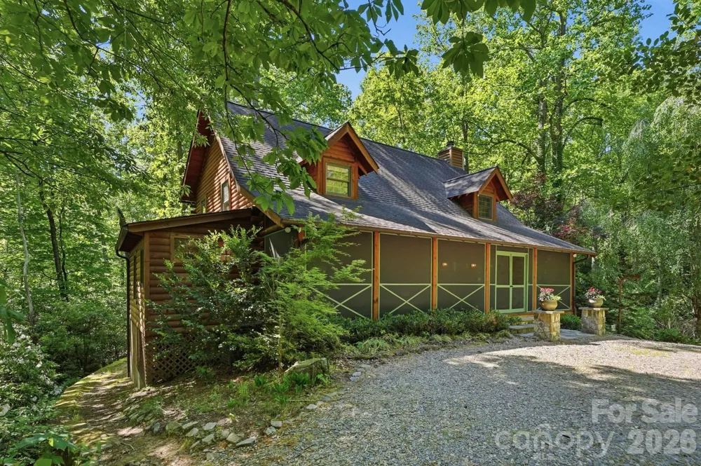 16 Shadow Brook Drive Flat Rock, NC 28731