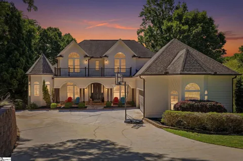 112 Gates Cove Drive