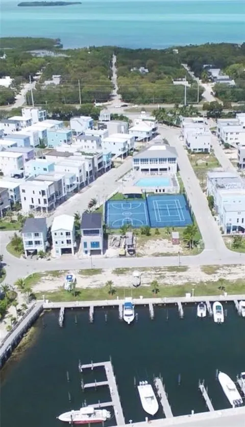 94825 Overseas Hwy 116