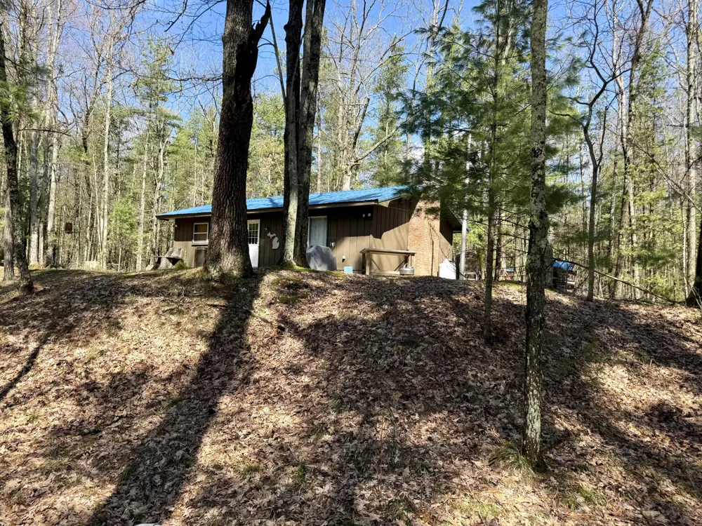 4047 E Creek Wood Drive Cherry Valley Township, MI 49623