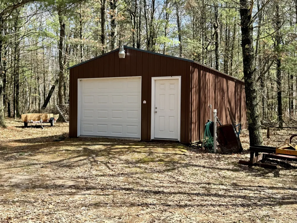 4047 E Creek Wood Drive Cherry Valley Township, MI 49623
