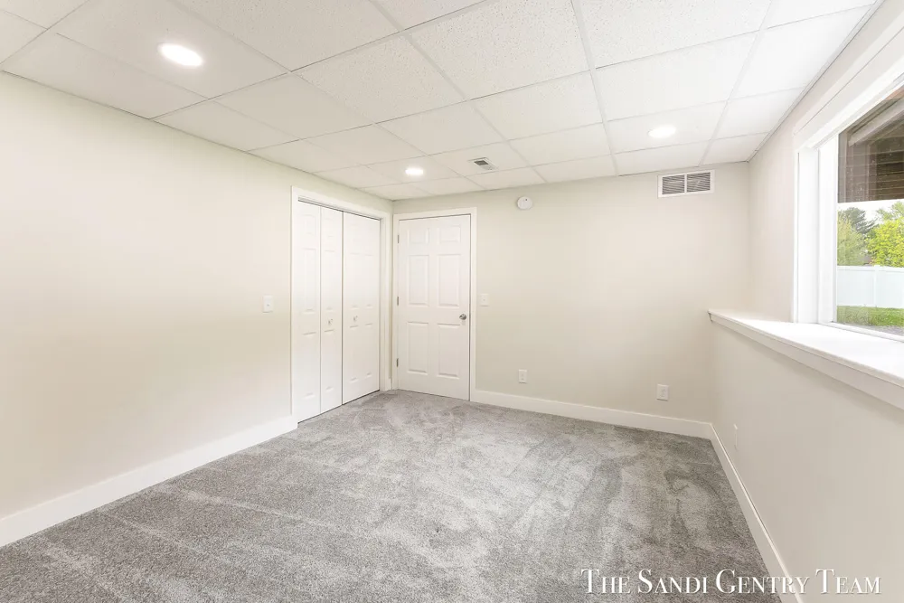 10775 Lance Avenue Allendale Charter Township, MI 49401
