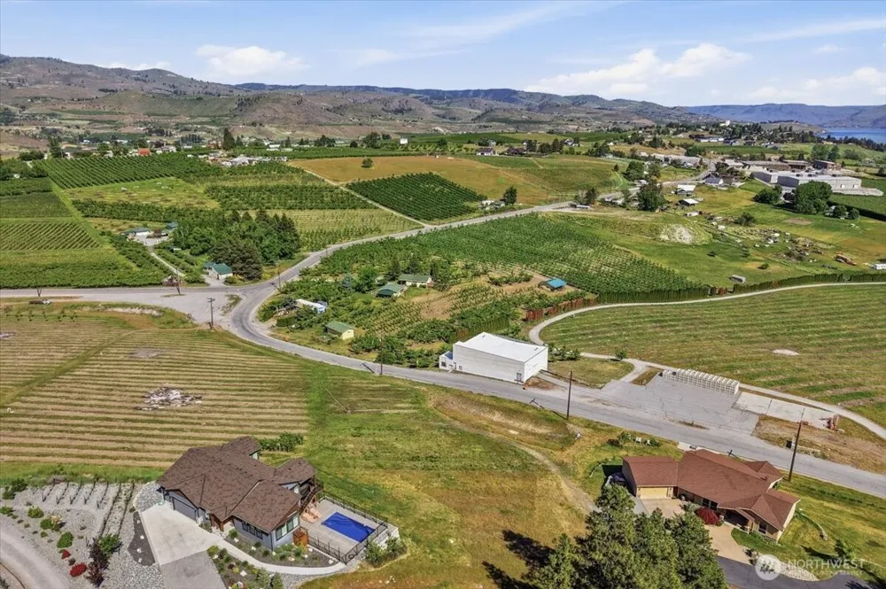 76 Firenza Lane Manson, WA 98831