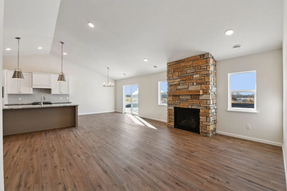 1401 Mallard Lane Belle Plaine, MN 56011