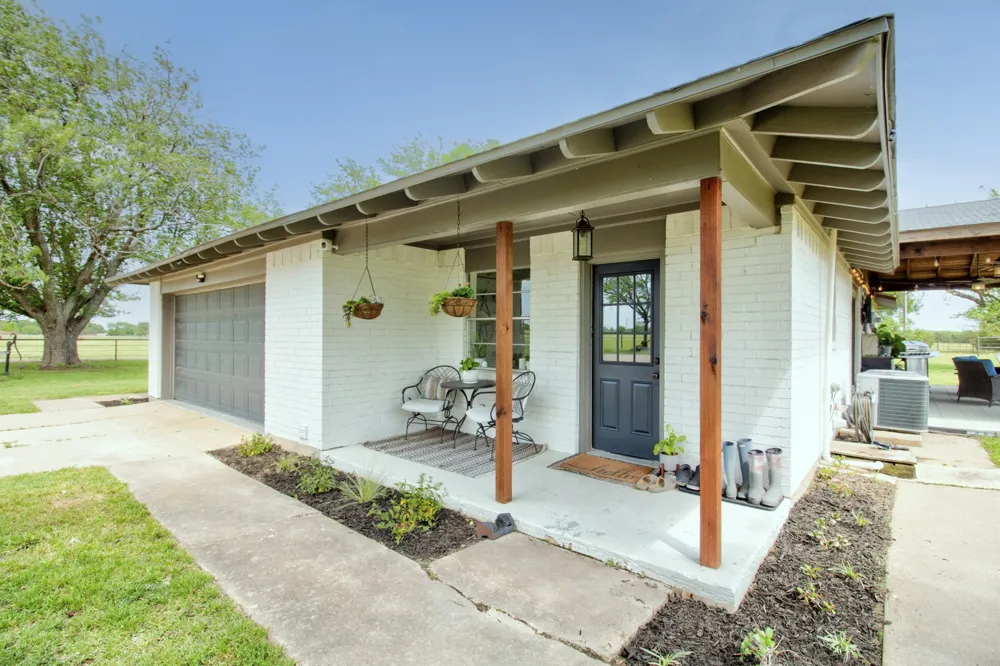 3781 Fm 151 Whitewright, TX 75491