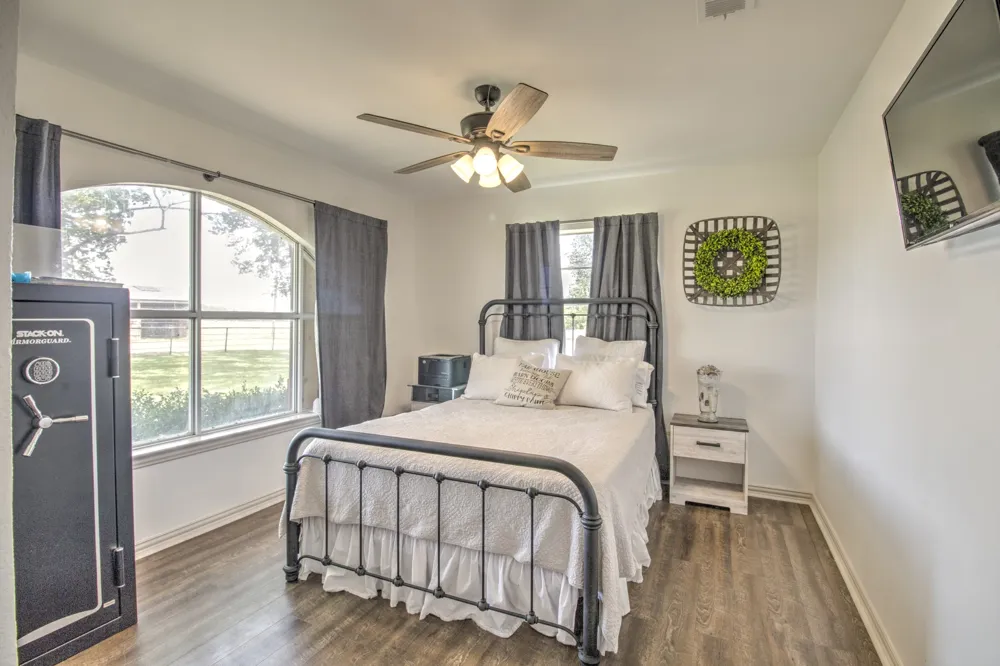 3781 Fm 151 Whitewright, TX 75491