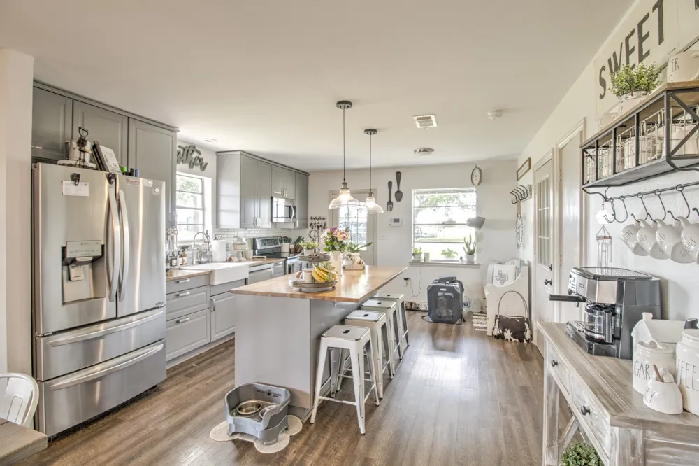 3781 Fm 151 Whitewright, TX 75491