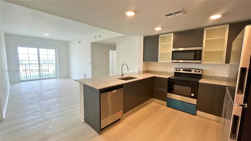 5579 Millenia Park Blvd #318 Orlando, FL 32839