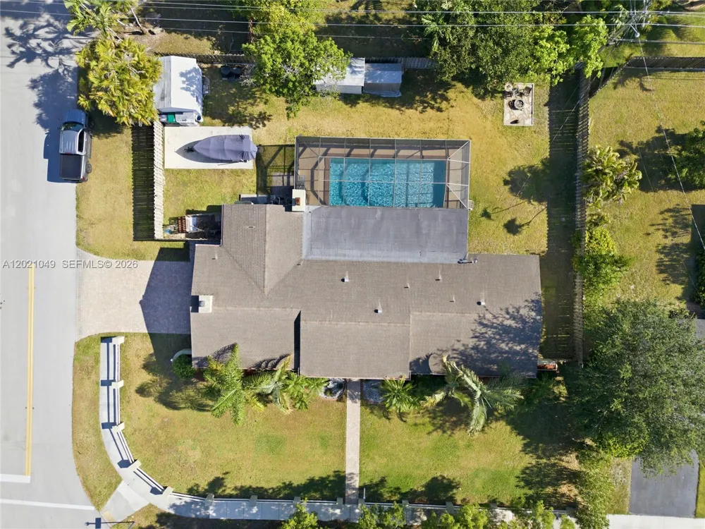 8495 SW 160th St Palmetto Bay, FL 33157