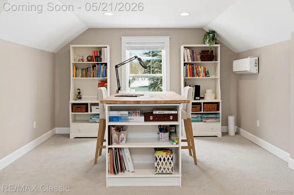 450 Fairbrook Street Northville City, MI 48167
