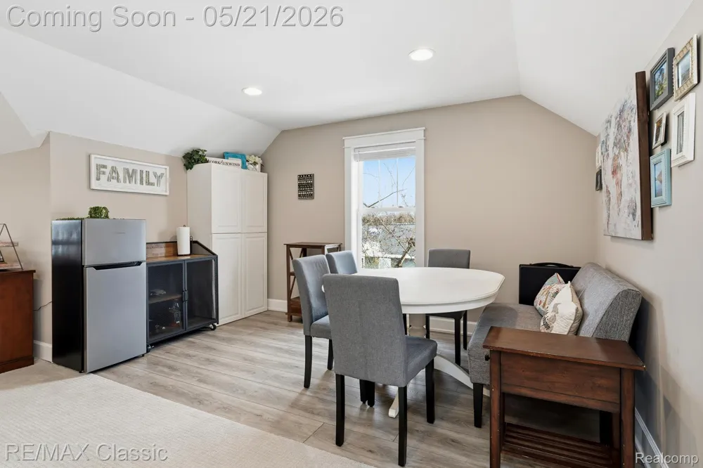 450 Fairbrook Street Northville City, MI 48167