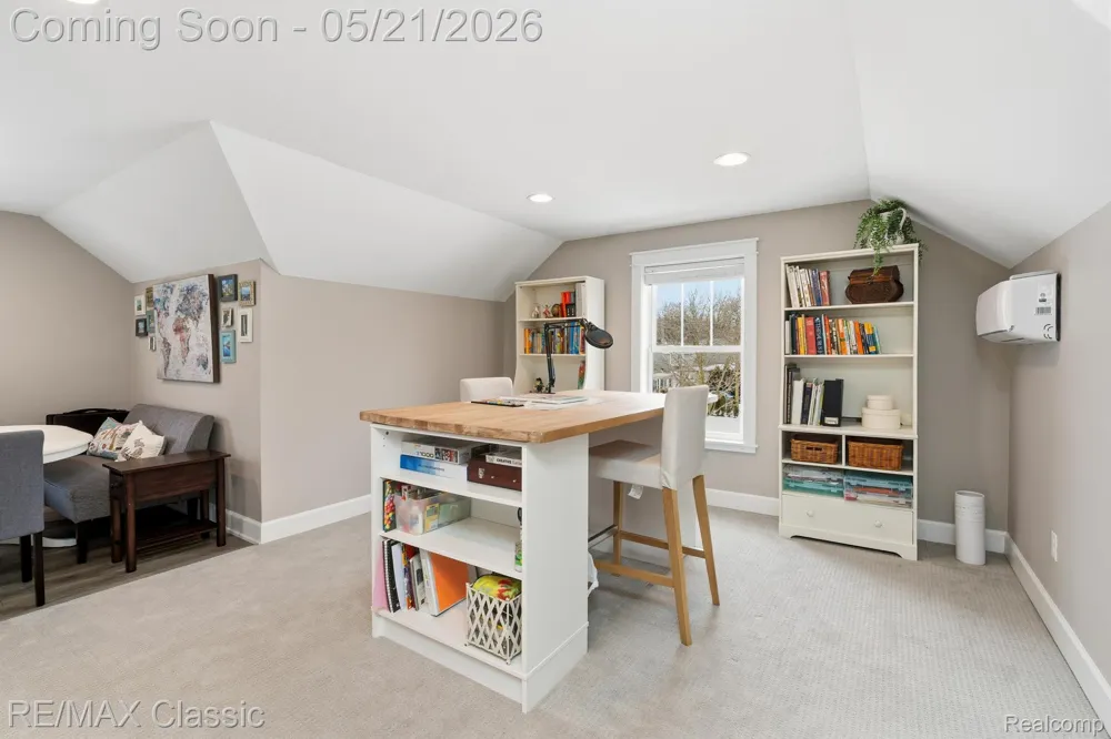 450 Fairbrook Street Northville City, MI 48167
