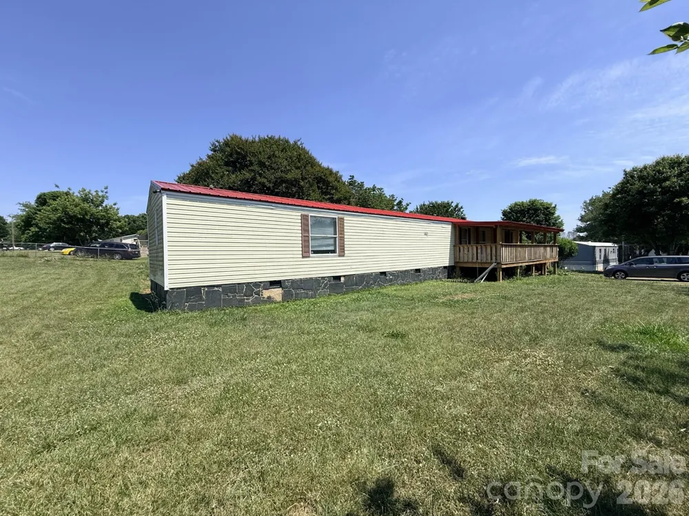 2330 Springdale Drive Newton, NC 28658