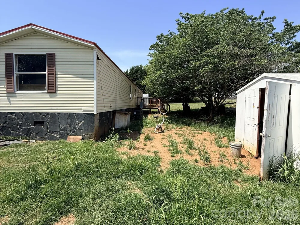 2330 Springdale Drive Newton, NC 28658