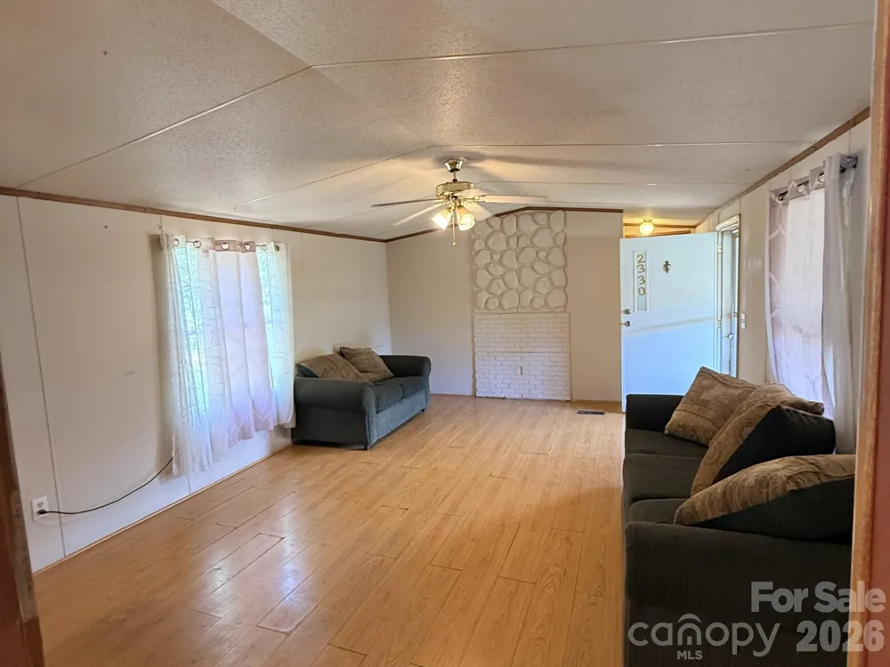 2330 Springdale Drive Newton, NC 28658