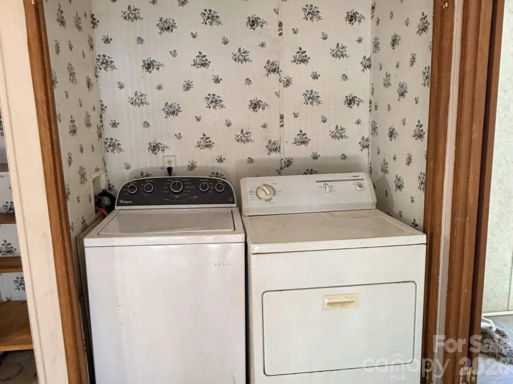 2330 Springdale Drive Newton, NC 28658