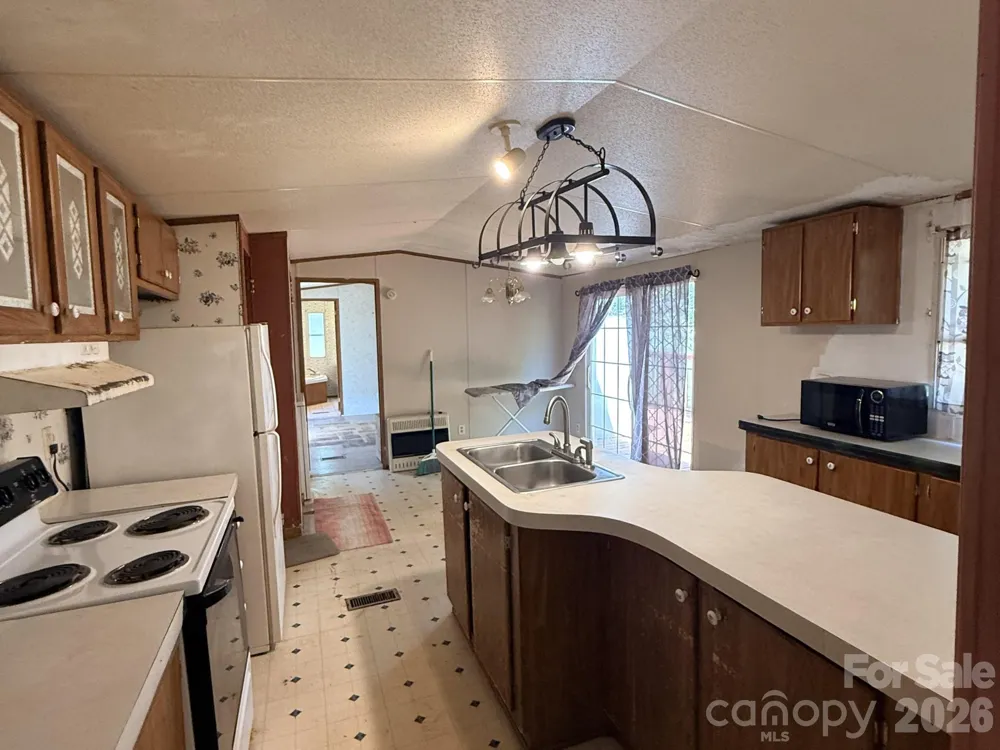 2330 Springdale Drive Newton, NC 28658