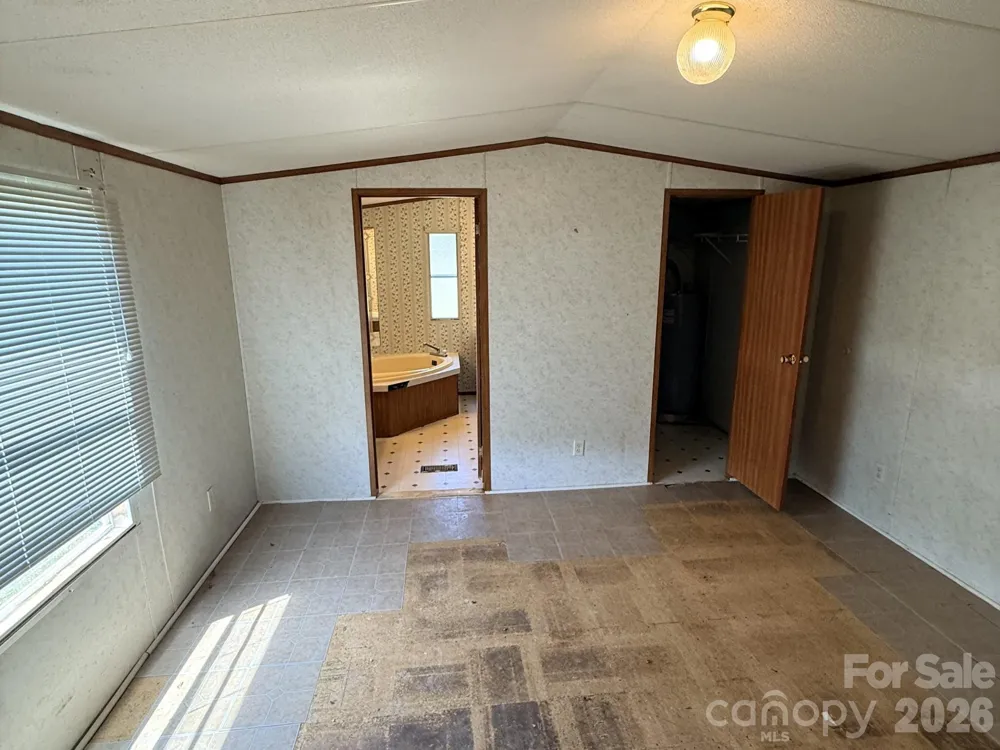 2330 Springdale Drive Newton, NC 28658