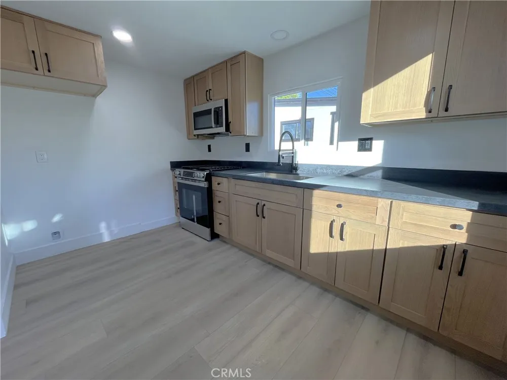 517 Wildrose Avenue Monrovia, CA 91016