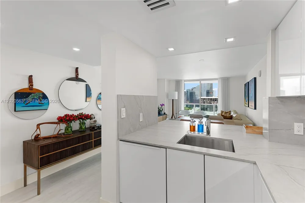 2101 NE Brickell Ave #2302 Miami, FL 33129