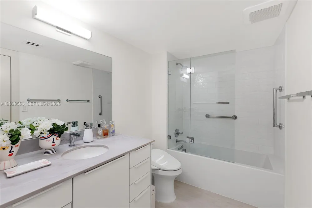 2101 NE Brickell Ave #2302 Miami, FL 33129