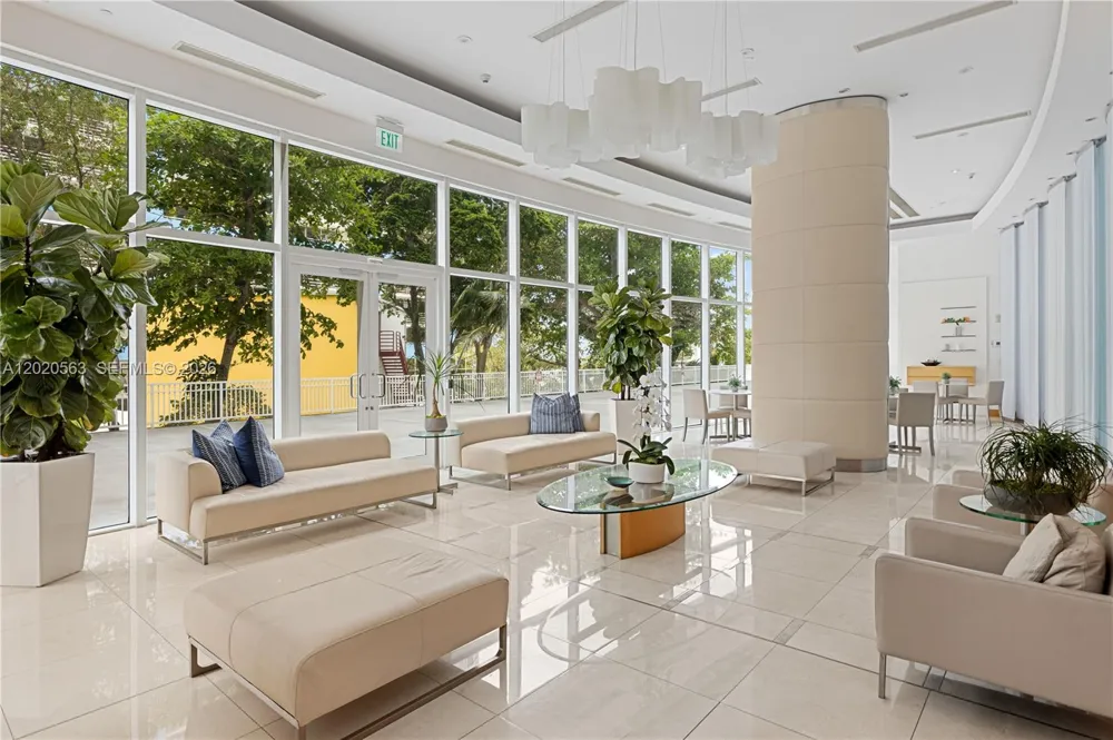 2101 NE Brickell Ave #2302 Miami, FL 33129