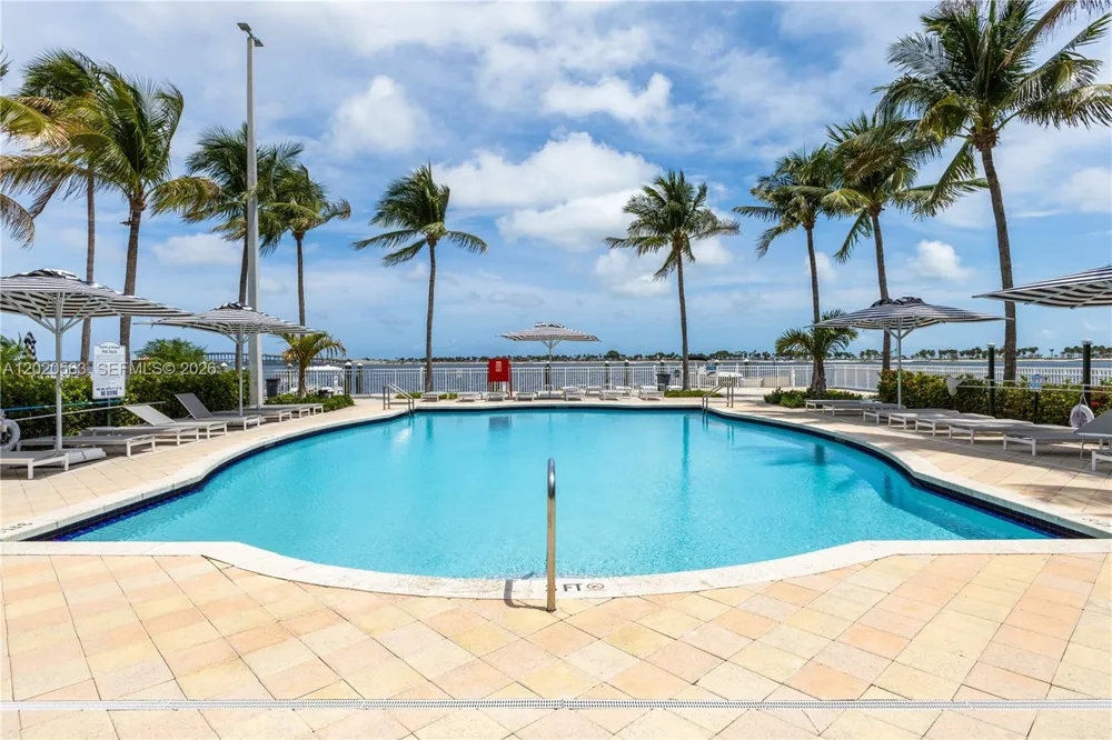 2101 NE Brickell Ave #2302 Miami, FL 33129