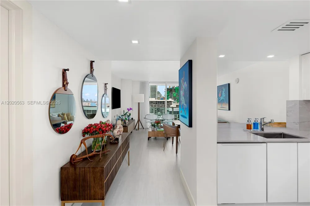 2101 NE Brickell Ave #2302 Miami, FL 33129