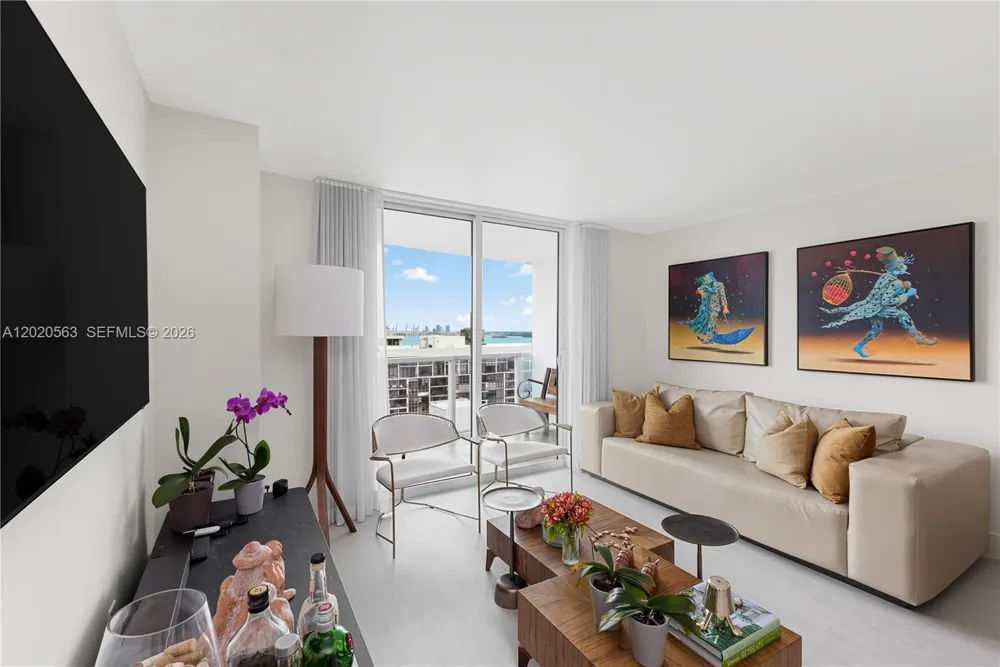 2101 NE Brickell Ave #2302 Miami, FL 33129