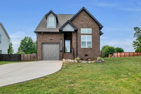 208 Freedom Dr