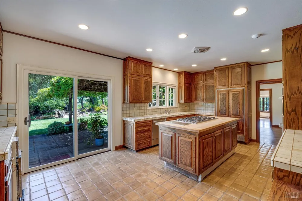 7455 Foothill Ranch Road Santa Rosa, CA 95404