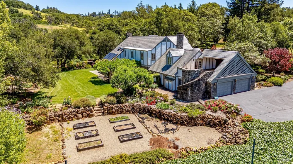 7455 Foothill Ranch Road Santa Rosa, CA 95404